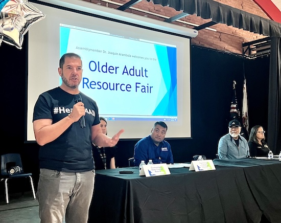 Assemblymember Arambula hosted his first-ever health and resource fair focused on seniors.