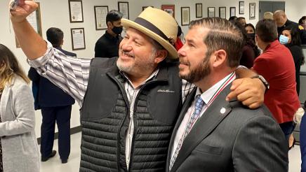 Rey León, mayor of Huron in Fresno County, takes a selfie with Assemblymember Arambula at the November 12, 2021 ceremony held at the Mexican Consulate in Fresno.